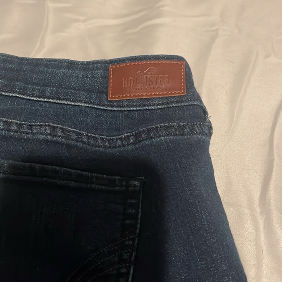 Hollister Jeans - Picture 6 of 6